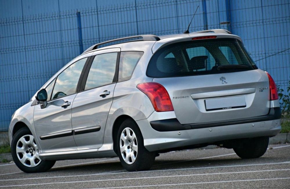 Peugeot 308 1.6HDI, Automat, senzori, navigatie mare, incalzire scaune