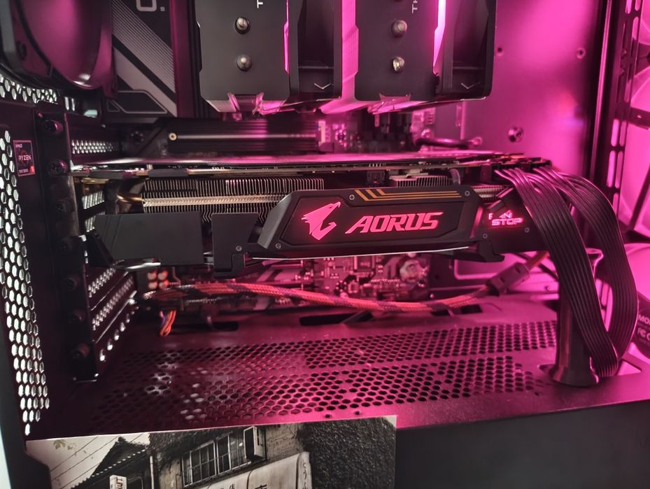 Placa video Gigabyte GTX 1070 AORUS 8gb