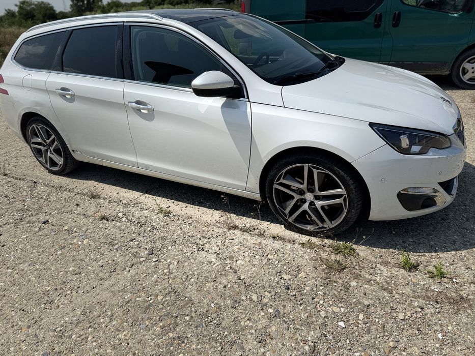 Dezmembrez Peugeot 308 Break 2014 2.0 HDI DW10F AH01 Euro6 automata