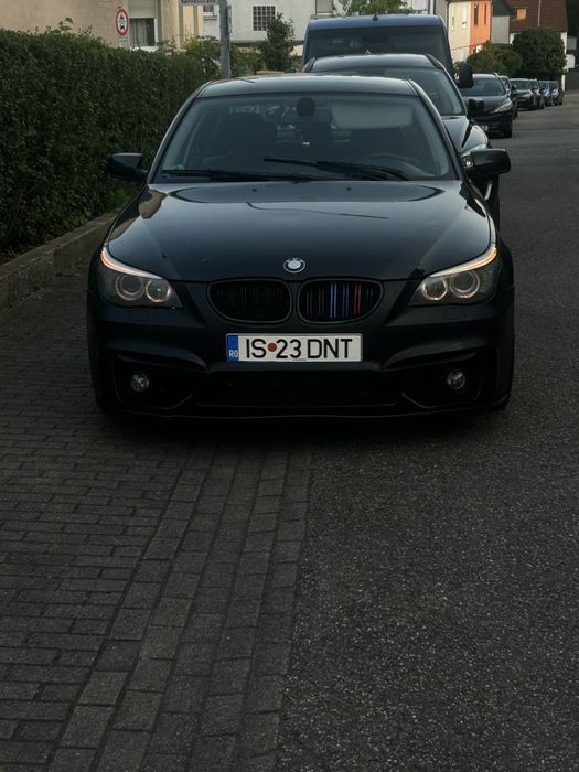Vând sau schimb bmw 525 motor 3.0 2008
