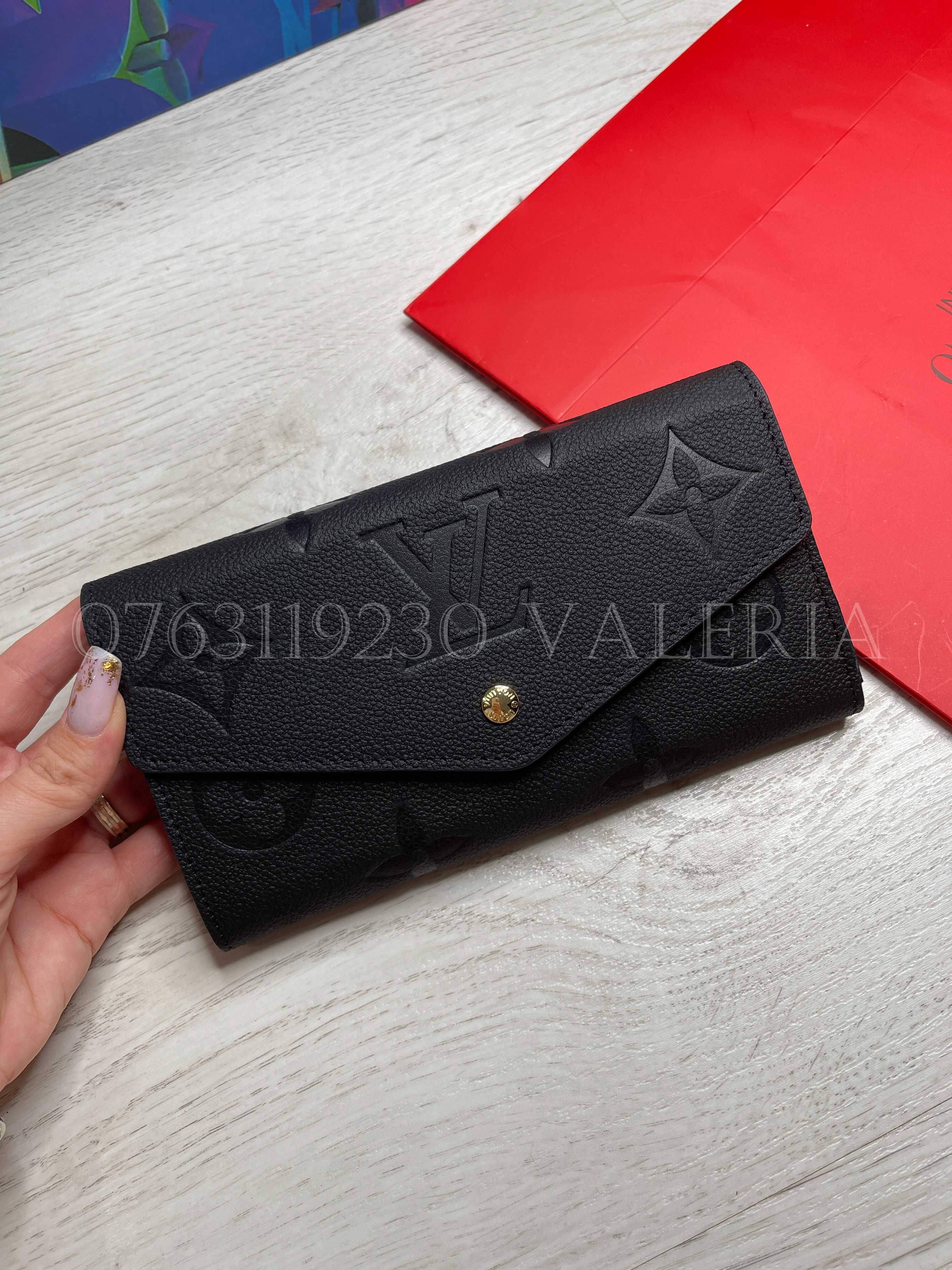 Portofel Louis Vuitton - Sarah Negru Piele