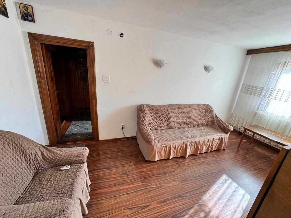 Apartament de închiriat