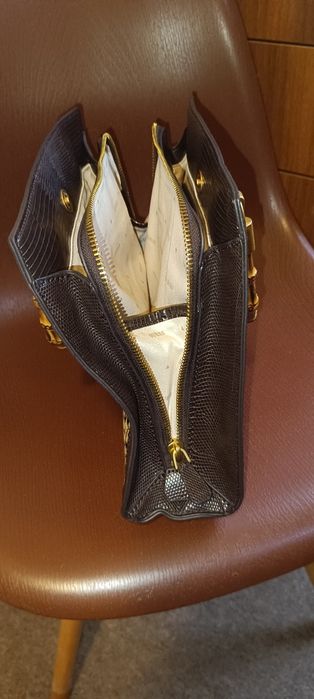 Дамска чанта Guess