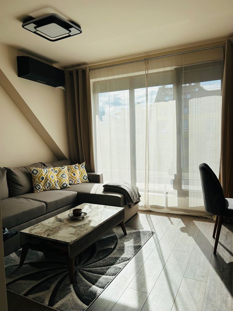 Продава се Тристаен апартамент в София, Кръстова вада - 105 кв.м за 2714 €/кв.м - Снимка #1