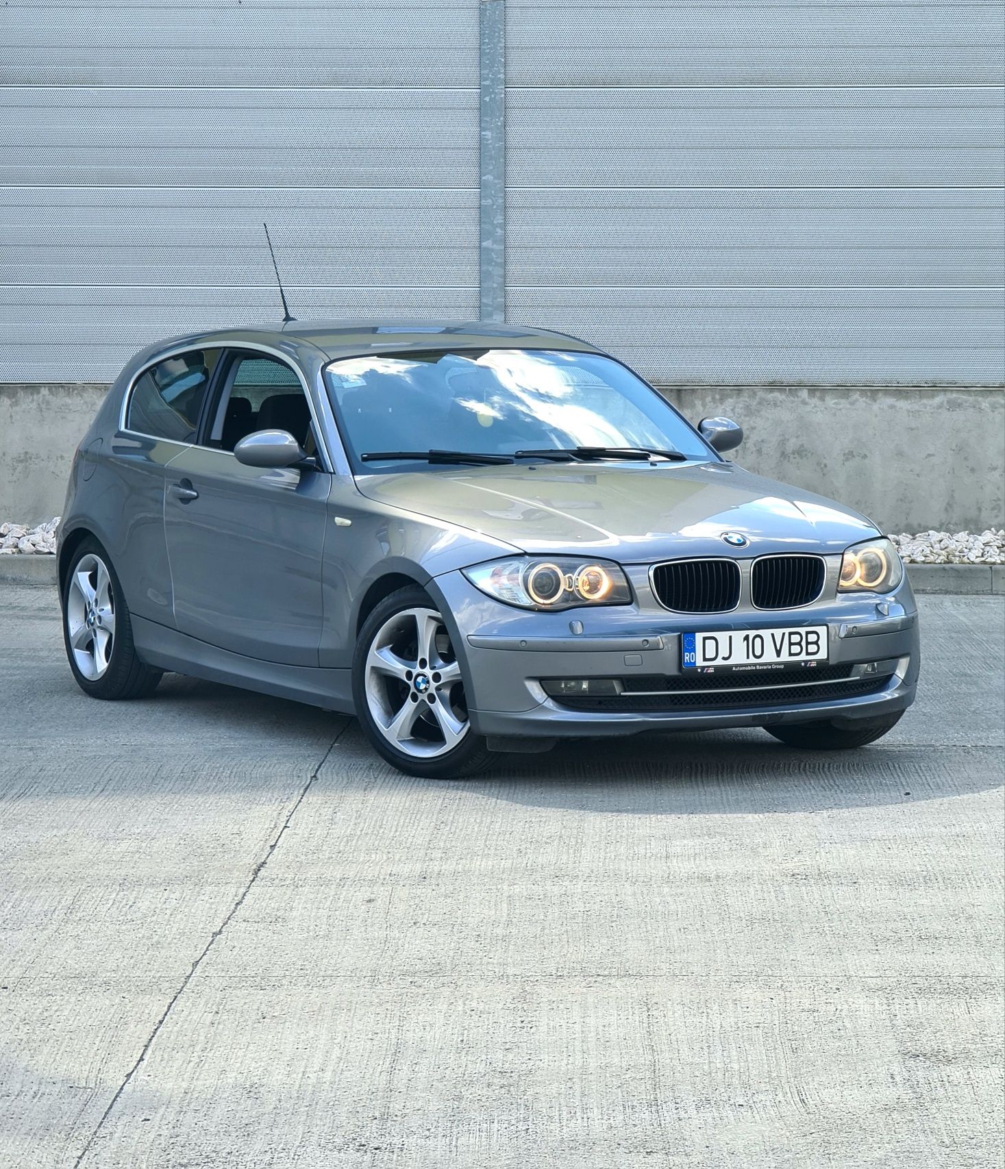 Vand BMW seria 1 coupe - E81