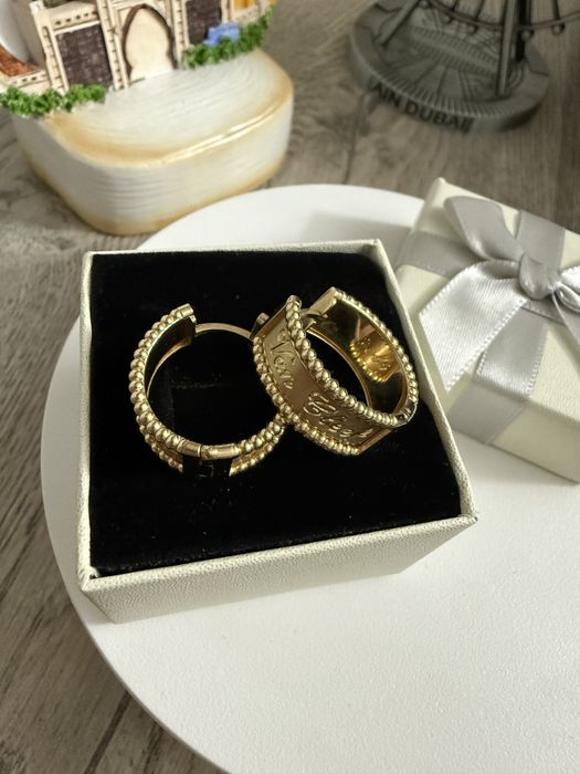 Золотые серьги Van Cleef 585