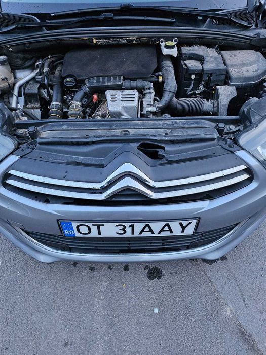 Vând Citroen C4 motor 1.2 benzină