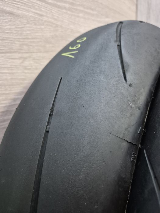 Set anvelope moto 120 70 17 cu 160 60 17 Metzeler Racetec rr dot 3921