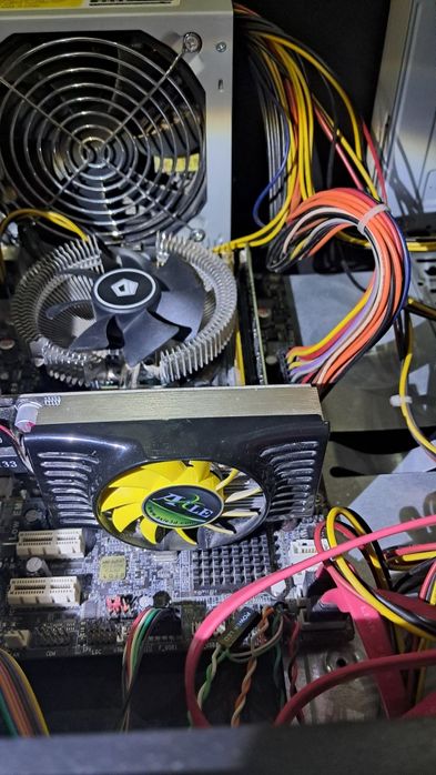 Много комплектующие для компьютера