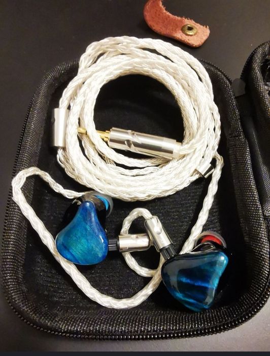 vannd casti IEM 14 drivere