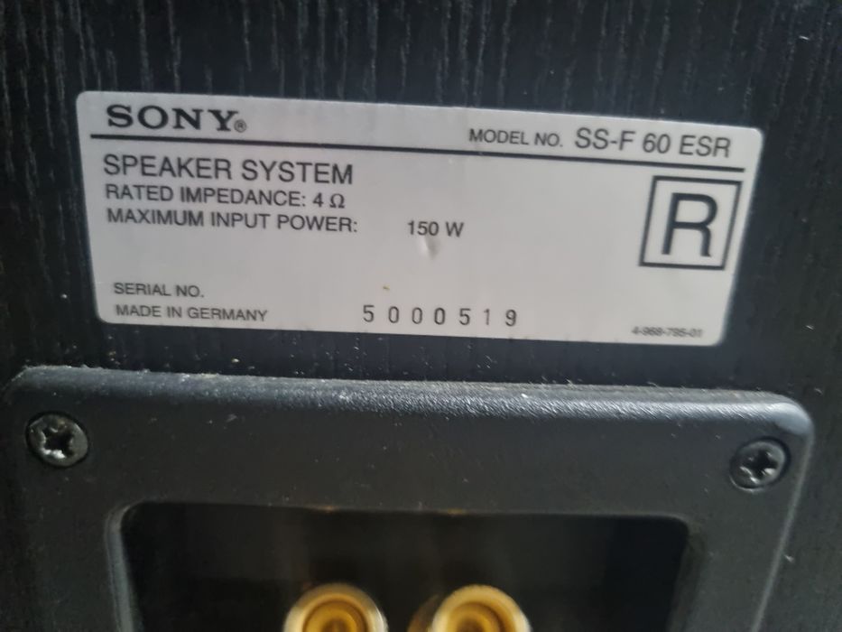 Linie audio Sony cu boxe