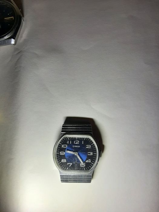 Продавам ретро часовници