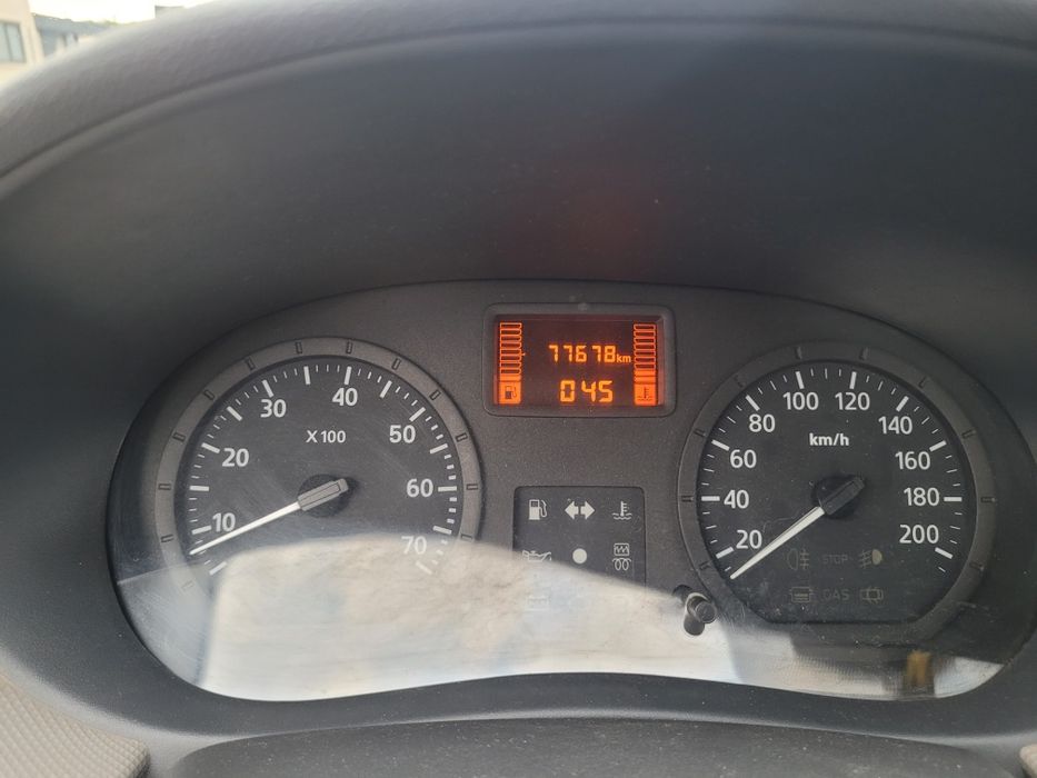 Dacia Logan 1.2 16V an 2010 77.000 km Unic proprietar