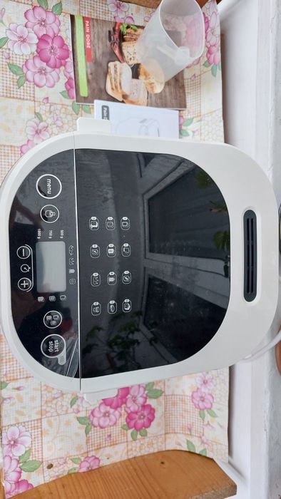 Aparat de făcut pâine Tefal