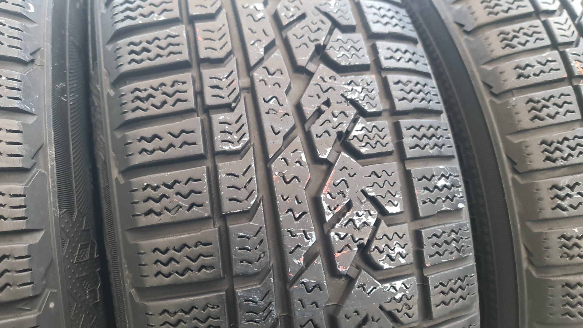 215 60 17 Kumho 4 anvelope iarna