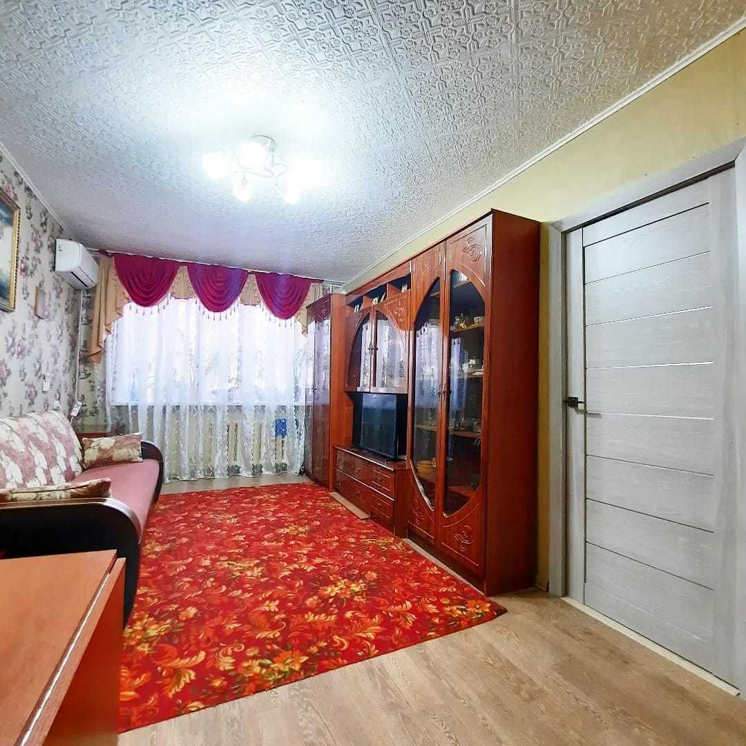 Продам двухкомнатную квартиру в районе Зенит