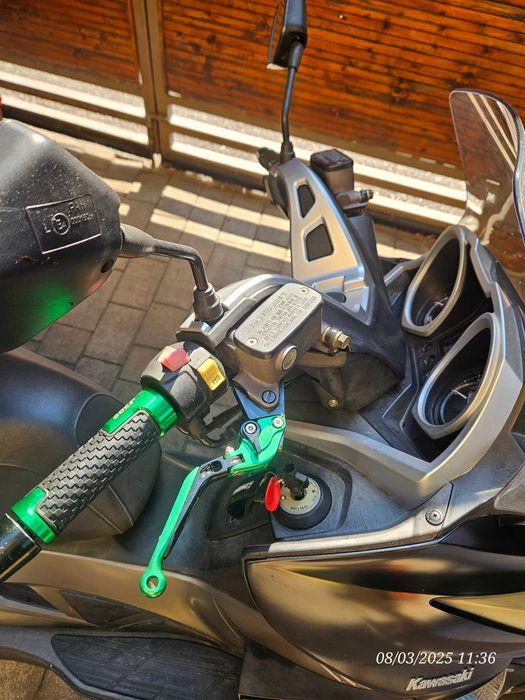 Kawasaki j300 scooter