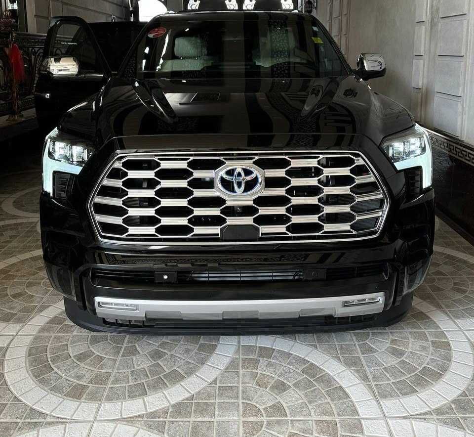 Toyota Sequoia Capstone 2025 год в Наличии Готов в Нотариус