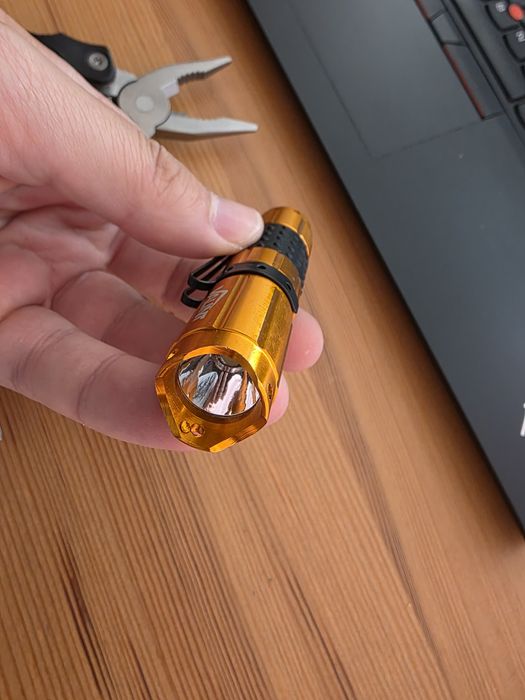 Set briceag cleste cu lanterna