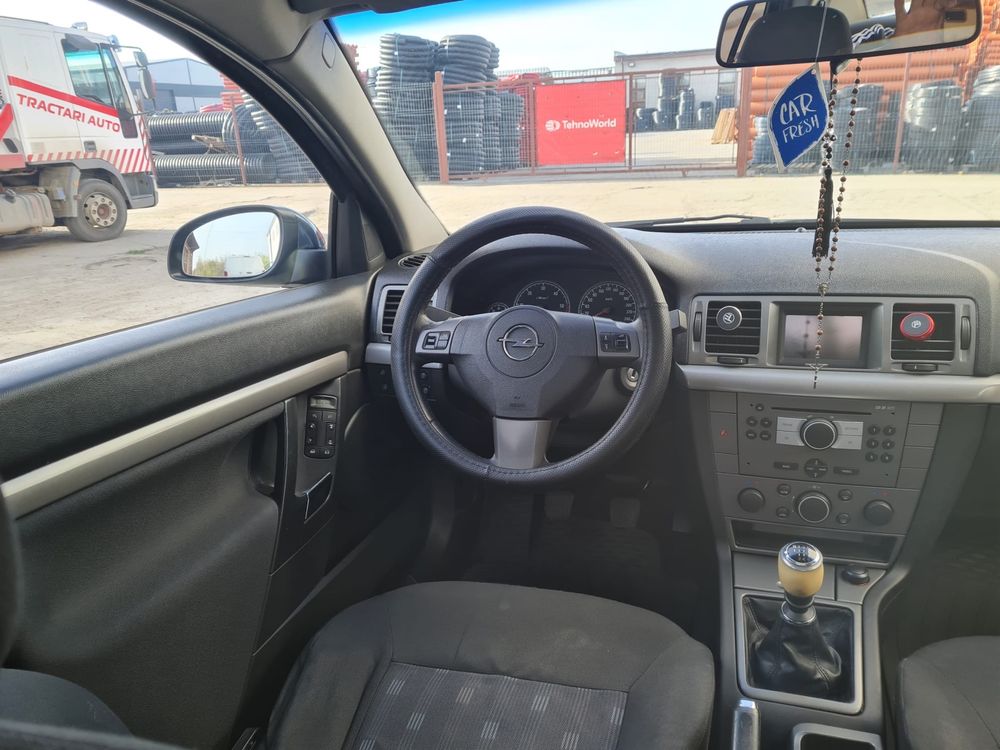 Autoturism Opel Vectra C