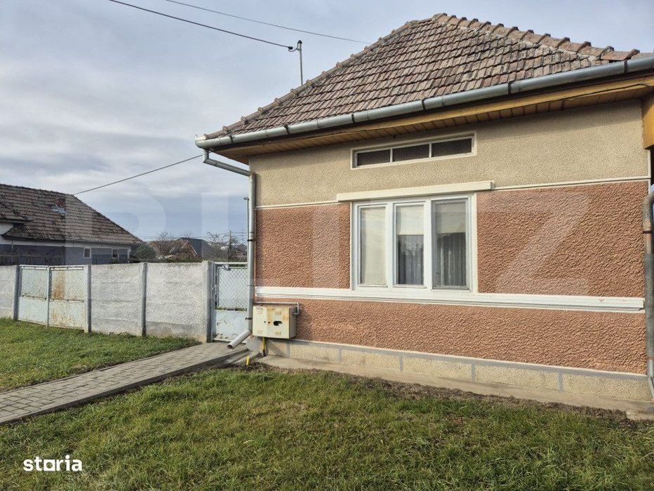Casa de vanzare Nazna strada Principala 1400 mp teren