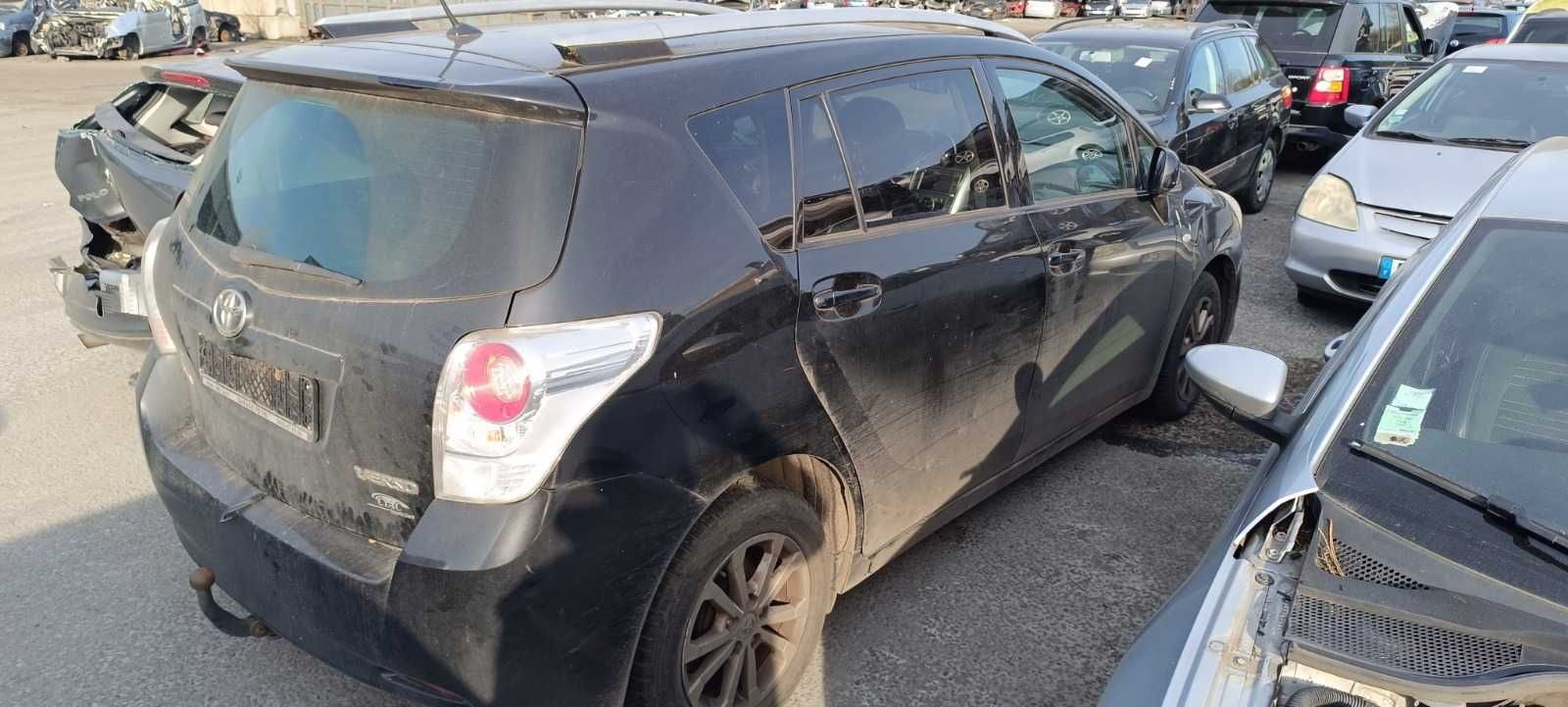 Toyota Verso 2.0/2.2 D4D (2009-2013) на части