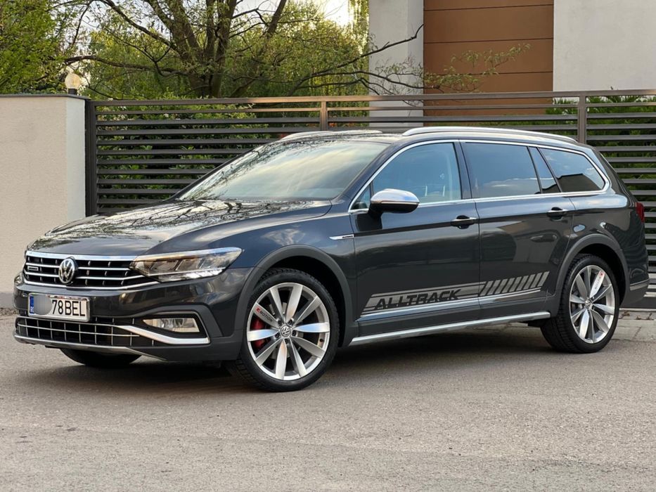 // Volkswagen Passat . An 2020 . AllTrack 4 Motion . Variante Euro 6 /