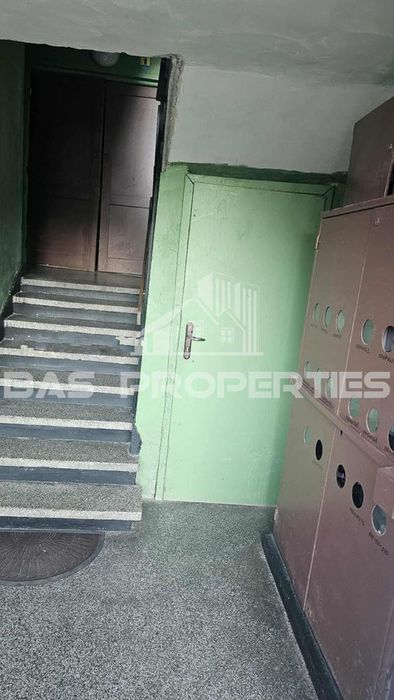 Продава се Двустаен апартамент в Божурище - 66 кв.м за 2069 €/кв.м - Снимка #11
