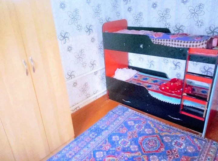 Продается дом в центре. С фундаментом  10/10.