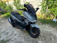 Honda Forza 350 - 2824 km, stare impecabilă!
