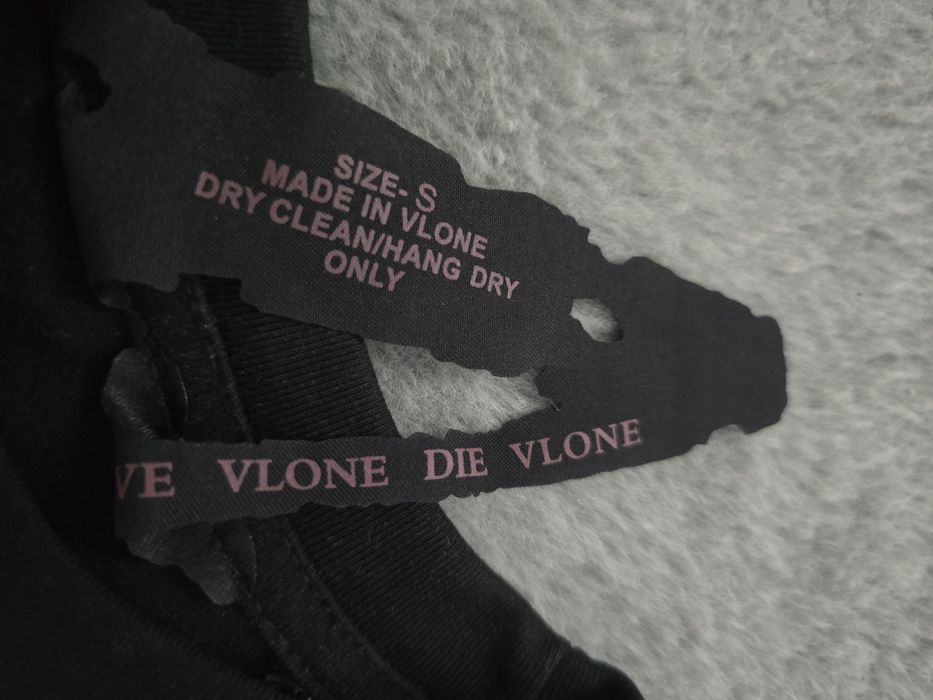 Tricou vlone (nu amiri, nu armani, nu versace, nu dolce, nu nike)