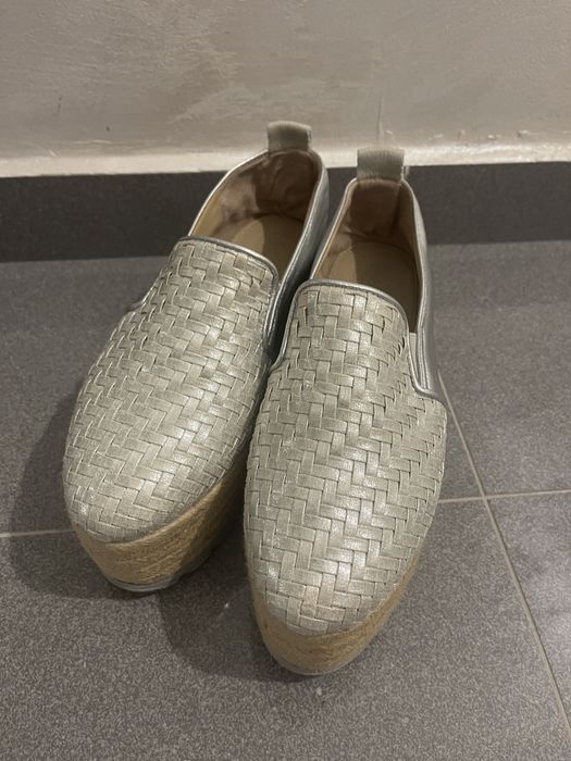 Adidasi guess nr 37