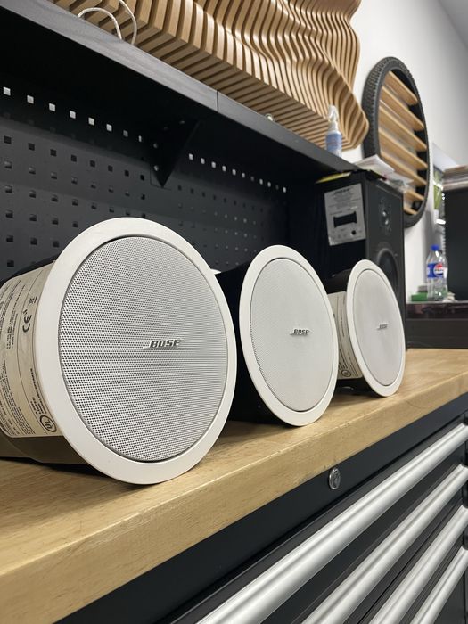 Boxe pentru tavan perete bose model 32