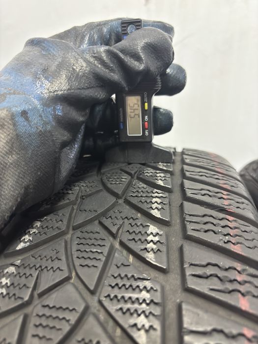 235/55R18 104H GoodYear DOT21