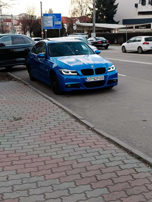 Vand sau schimb BMW E90 320 D din 2007