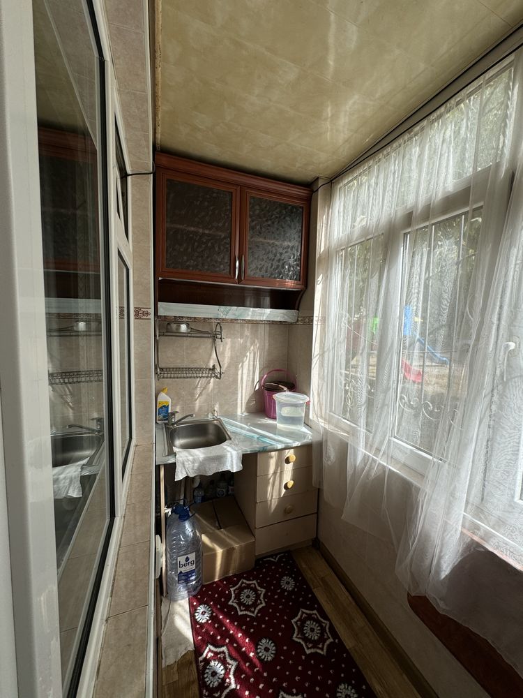 Аренда 1/2 хона 1этаж 160$ Гагарин ор. Олтин Сам рес.