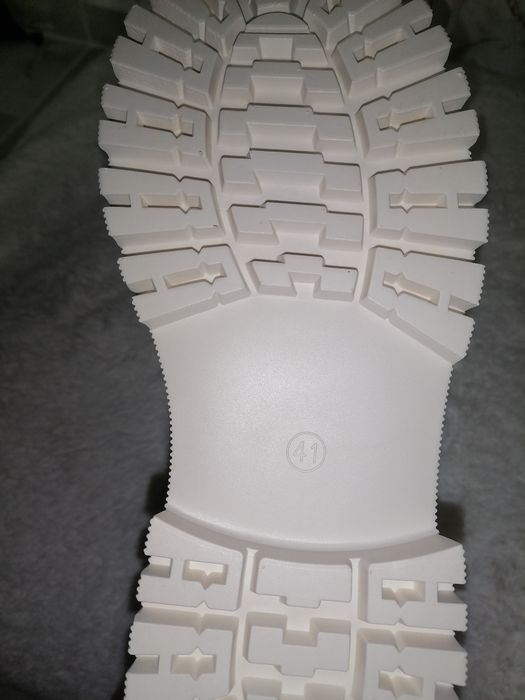 Дамски Бели Боти 41 номер