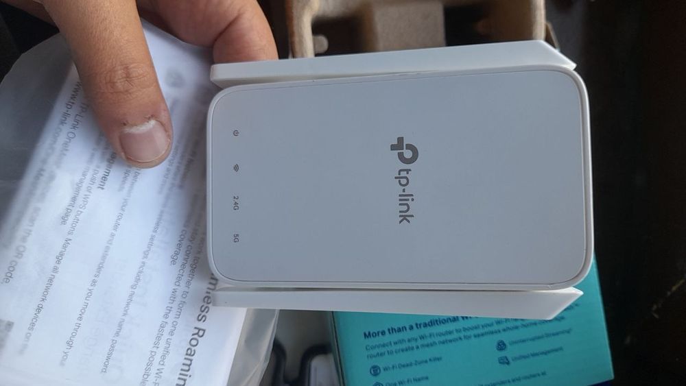 Wi-fi Extender AC1200 новый в идеальном состоянии