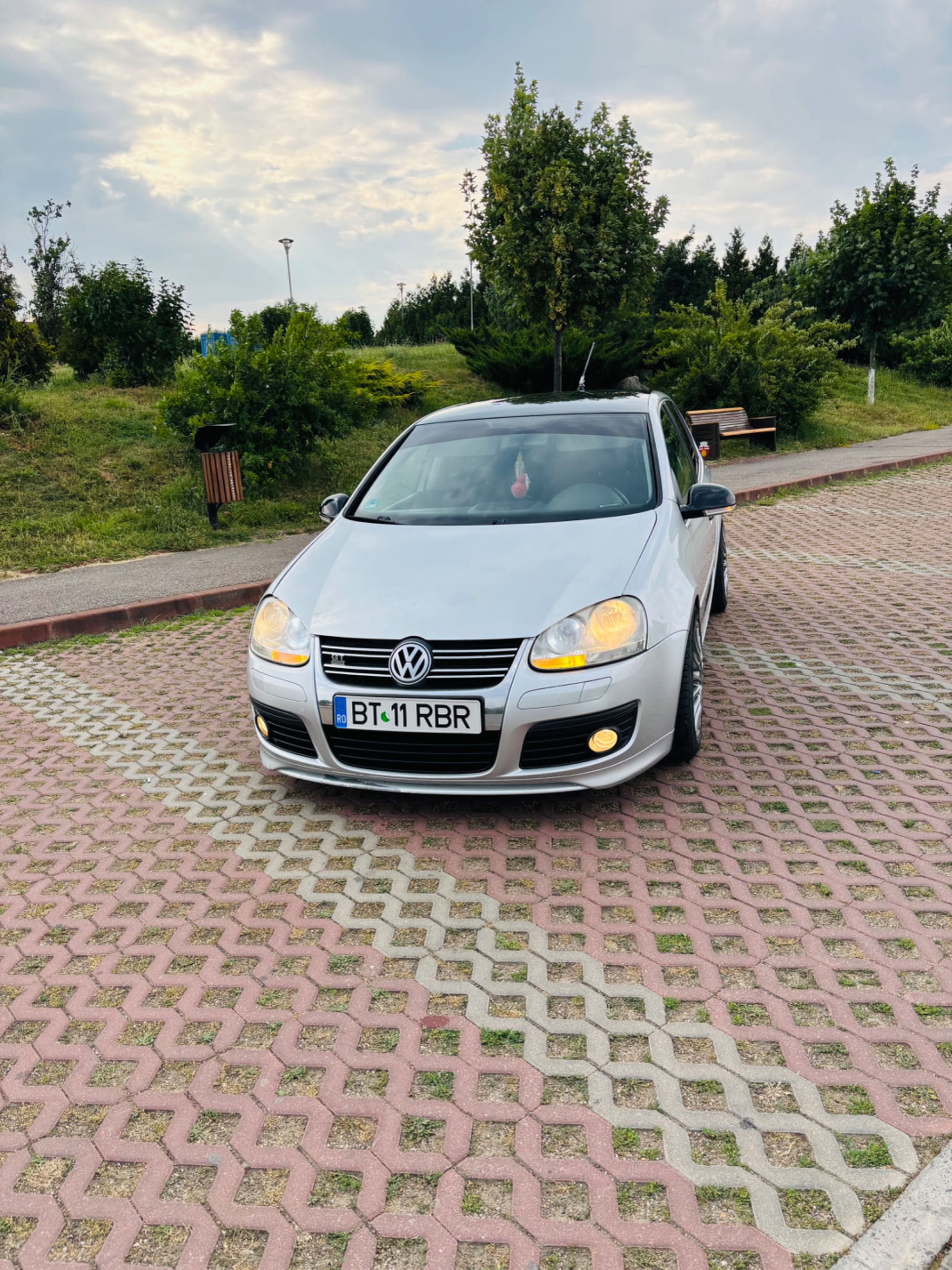 Volkswagen Golf V
