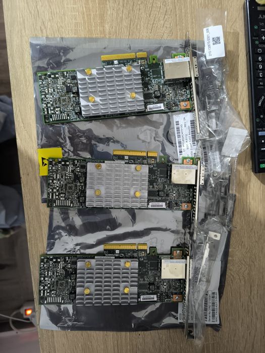 Controler stocare server HPE Smart Array E208e-p SR Gen10