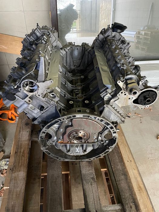 Двигател 5.5 АМG 6.3 1г гаранция