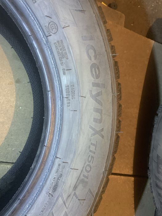 Продам зимнию резину на R15 195/65