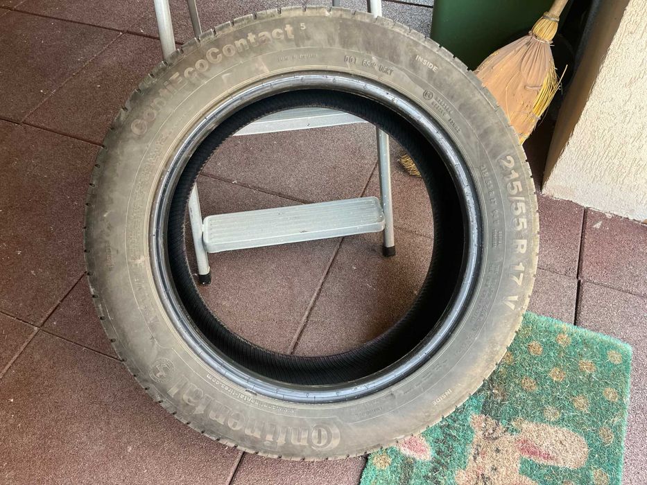 De vanzare 4 buc. anvelopa vara stare buna Continental 215/55 R17