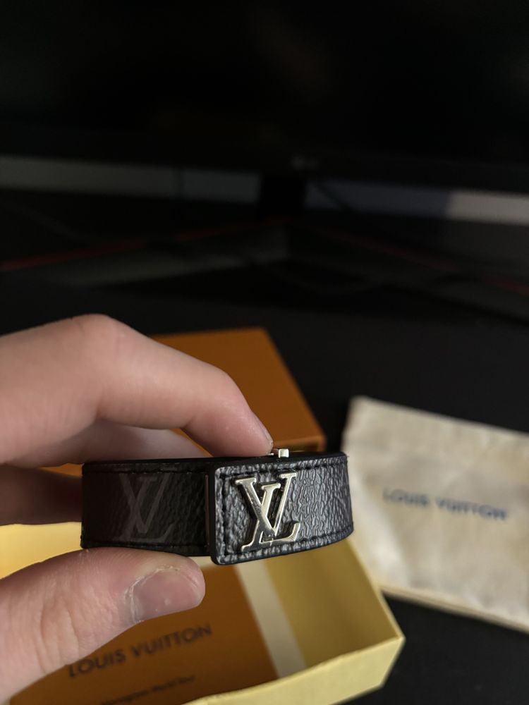 Louis vuitton гривна