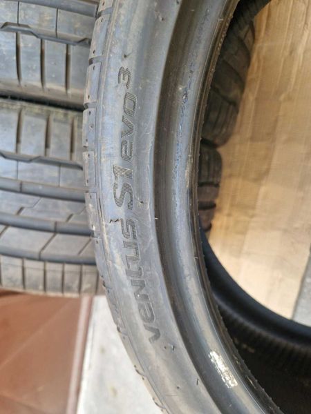 4 Hankook R21 285/35
летни гуми 
DOT2222