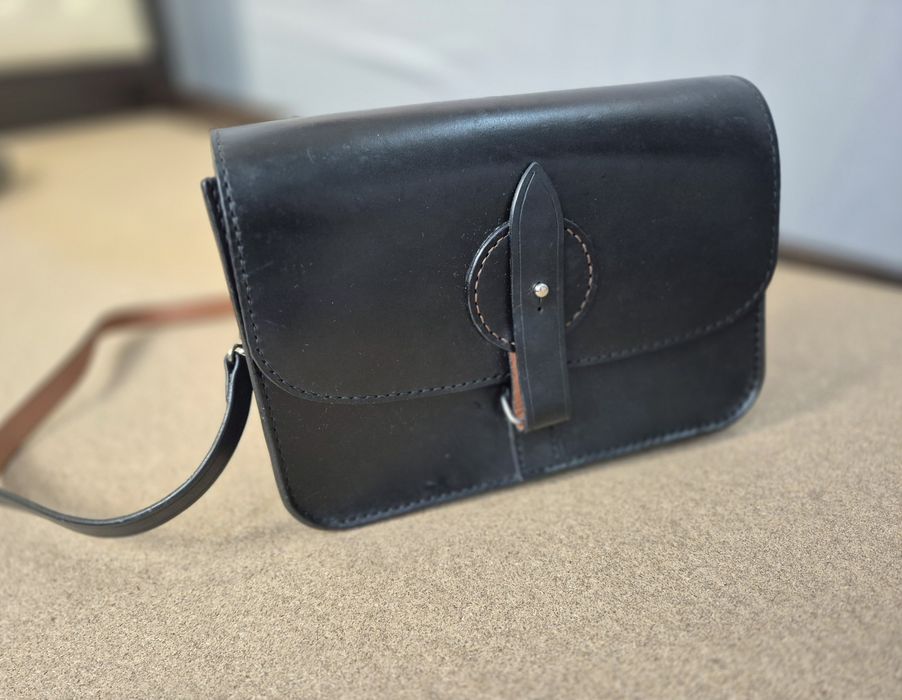 Geanta piele România