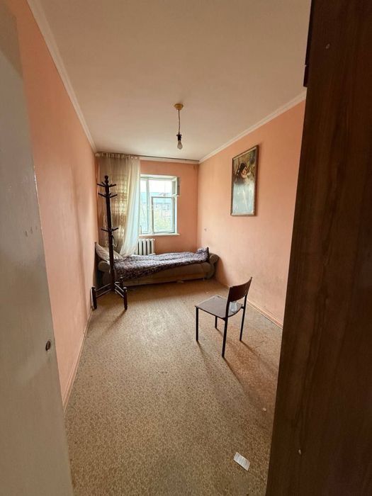 Продаётся Квартира Чиланзар 6. 2/4/4 Кирпич Балкон 2х6