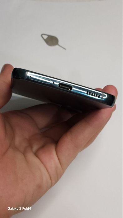 Samsung S22    5G 8/256gb