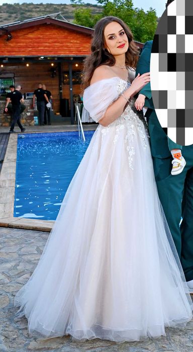 Rochie de mireasa deosebita printesa