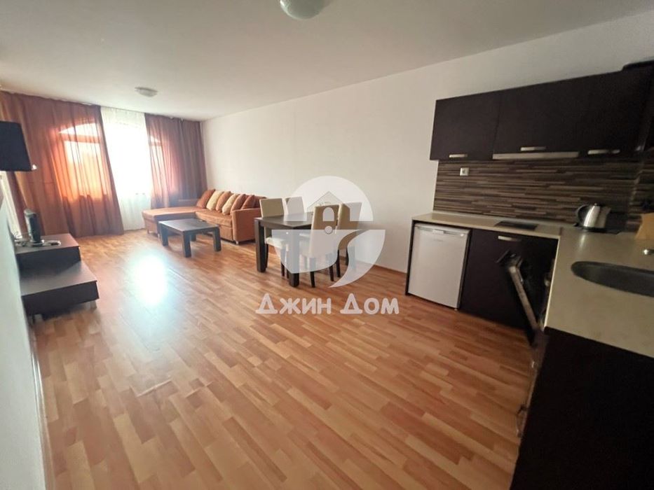Продава се Двустаен апартамент в к.к. Слънчев бряг - 72 кв.м за 1139 €/кв.м - Снимка #3